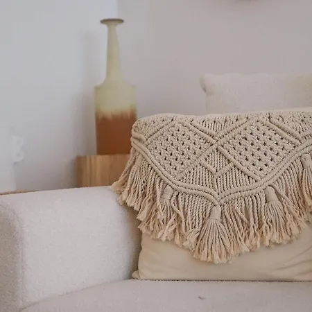 Cosy 4-6 Personnes 15eme * Париж
